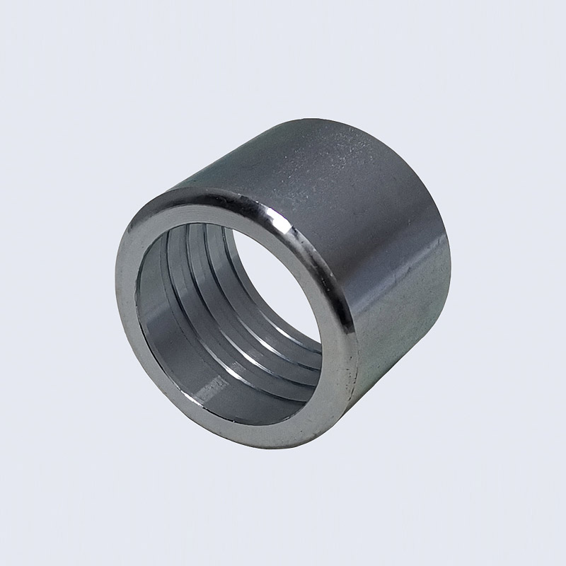 Ferrule with multi barb Union